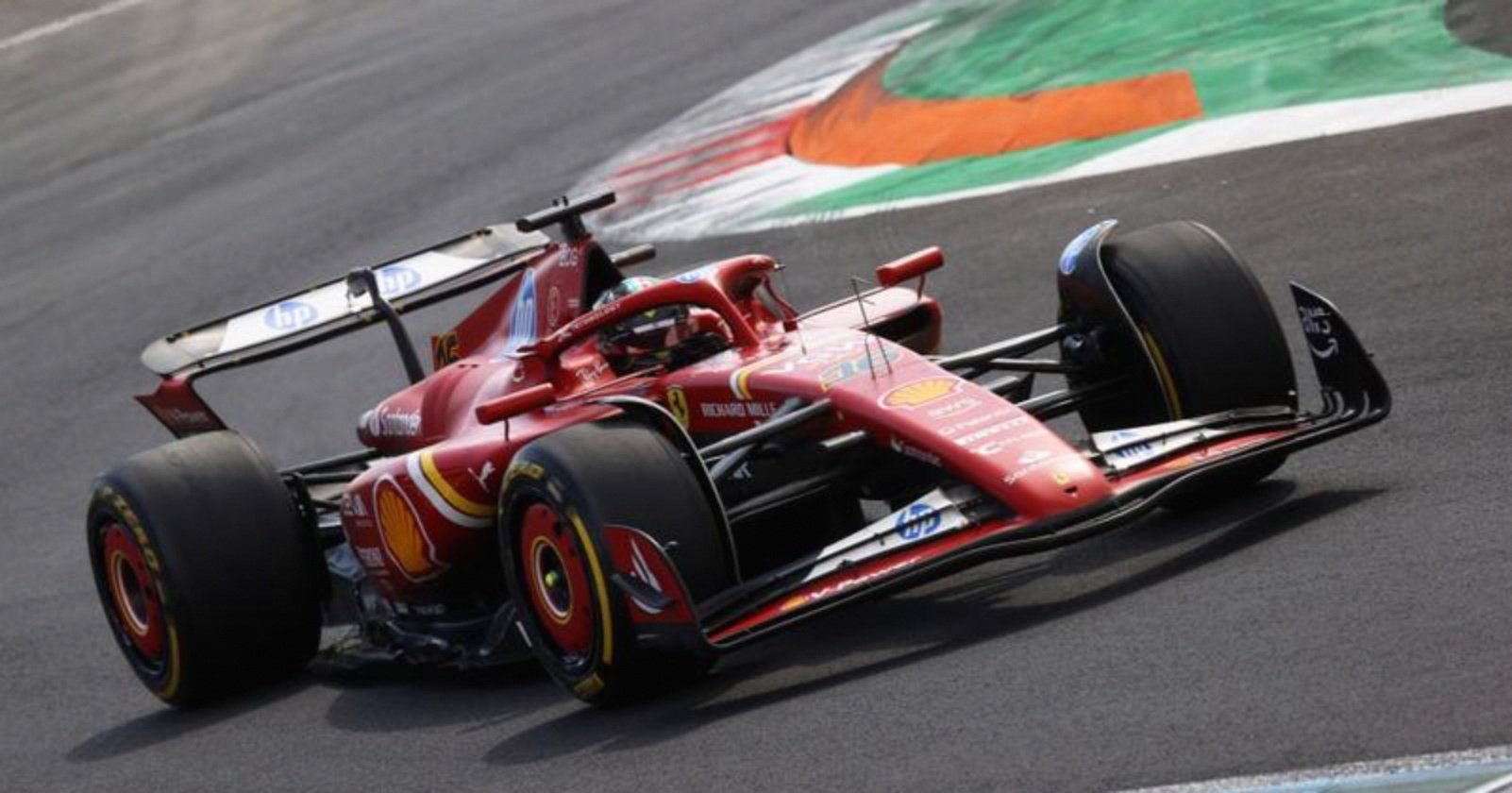 威廉姆斯绝杀红牛车队，勒克莱尔带队取胜